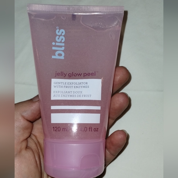 BLISS JELLY GLOW PEEL GENTLE EXFOLIATOR WITH FRUIT ENZYMES, 4.0 FL OZ - Picture 10 of 14